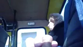 Хвана ми slutty дъще ...