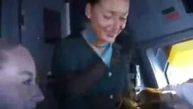 Колеж студентки чере ...