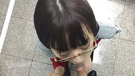 Странен ангел се про ...