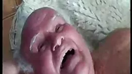 Аматьор-известен на  ...