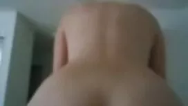 Големи гърди Софи ди ...